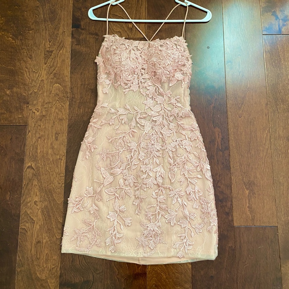 SHERRI HILL pink homecoming dress
